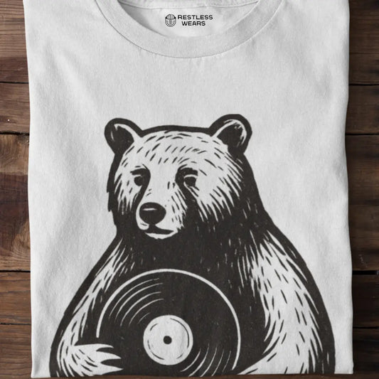 close-up-of-bear-vinyl-japanese-t-shirt-graphic-on-folded-tee