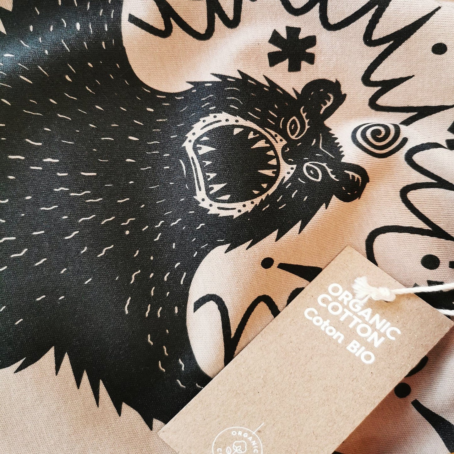 Camiseta de oso del Festival de Abrazos Gratis