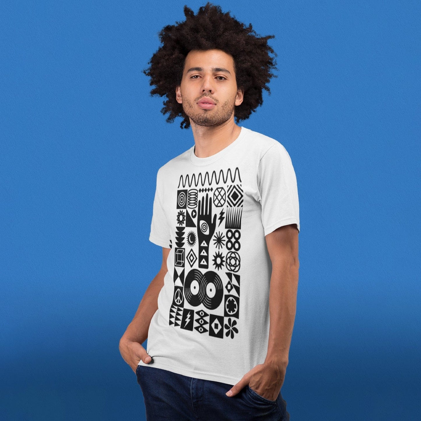 Camiseta con ruido jeroglífico